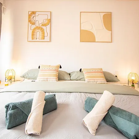 Πανσιόν Office Habitacion De Lujo Para 2 Personas 4*